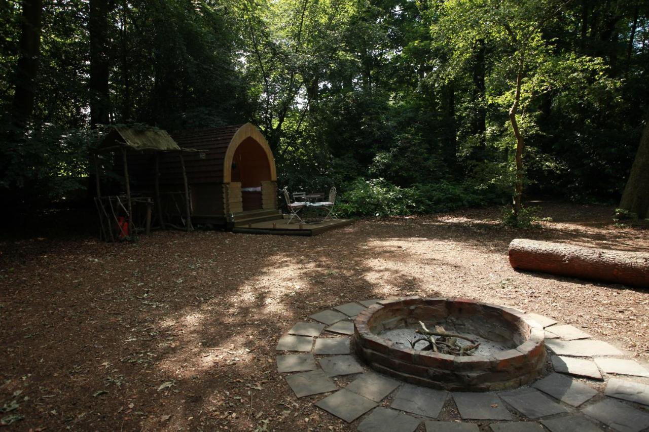 Hollington Park Glamping Otel Newbury  Dış mekan fotoğraf